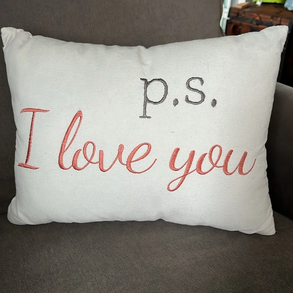 Decorative Love Pillow Set 12x17 inches NWOT